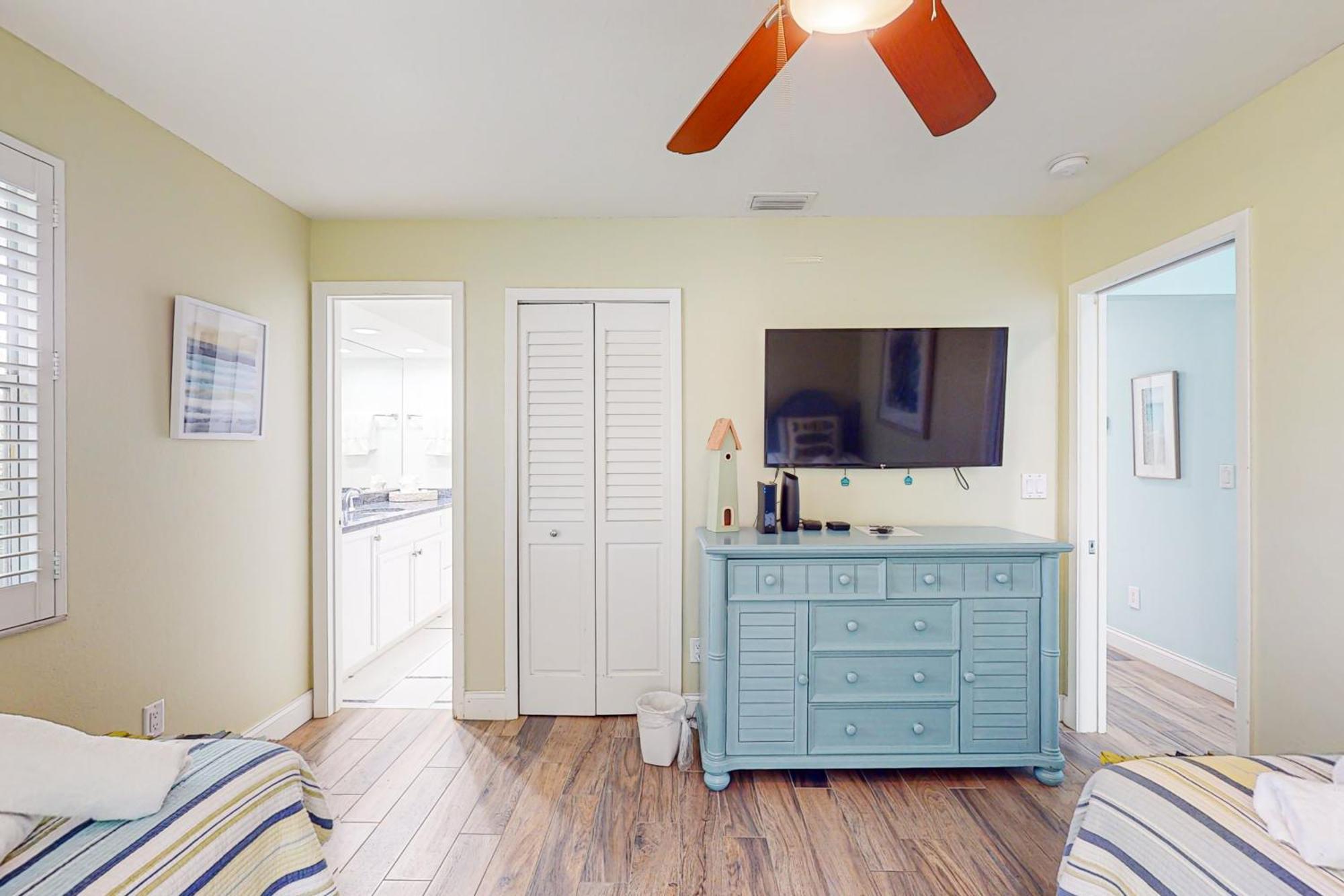 Surrounded By Sea Breezes Vila Anna Maria Exterior foto