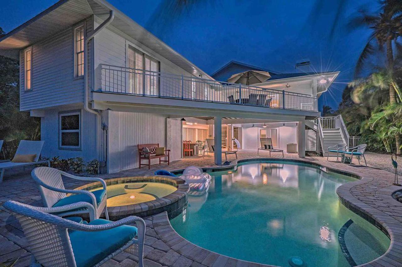 Surrounded By Sea Breezes Vila Anna Maria Exterior foto